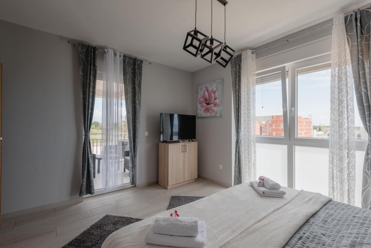 Villa Rosa Privlaka  Buitenkant foto